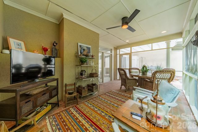 6507 Gaywind Drive, Charlotte, NC 28226