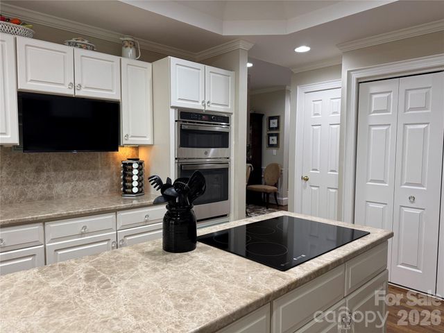 6507 Gaywind Drive, Charlotte, NC 28226