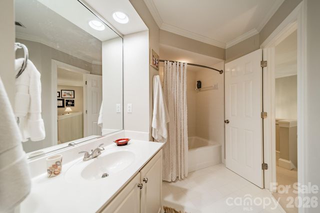 6507 Gaywind Drive, Charlotte, NC 28226