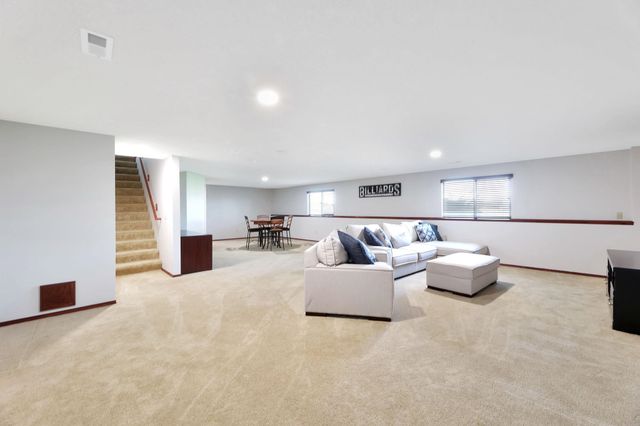 1954 N Bellick Ct, Wichita, KS 67235