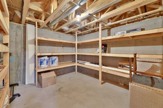 1954 N Bellick Ct, Wichita, KS 67235