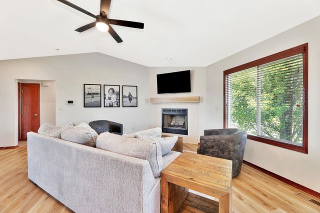 1954 N Bellick Ct, Wichita, KS 67235