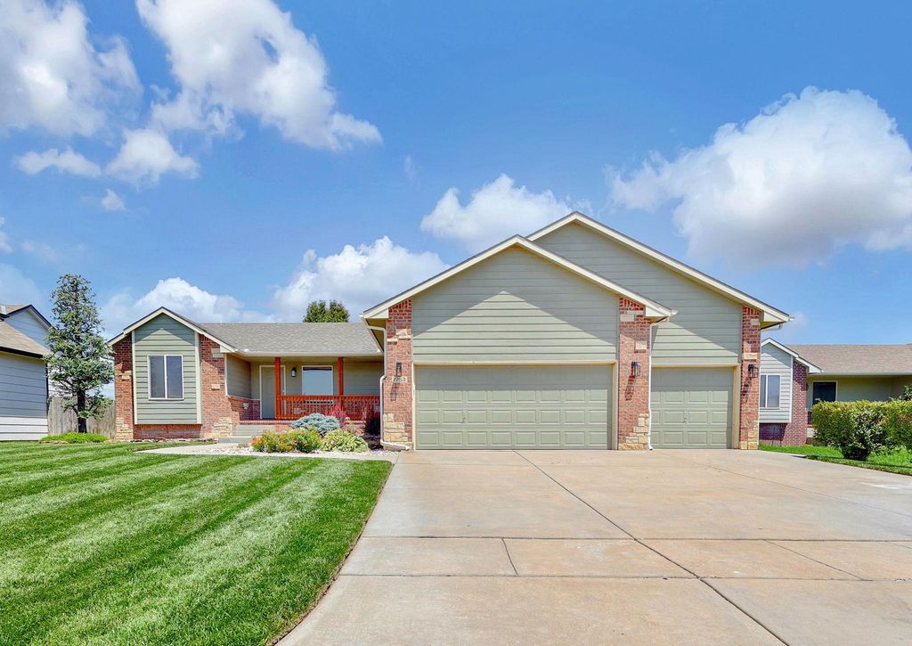 1954 N Bellick Ct, Wichita, KS 67235