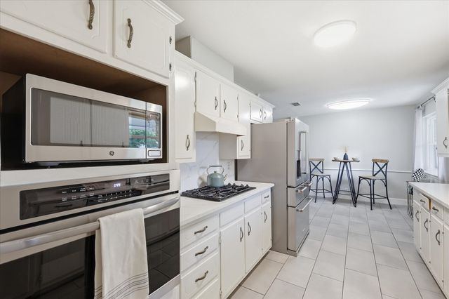 1005 Miller, Decatur, TX 76234