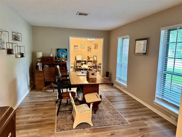 28903 Twisted Oak Drive, Shenandoah, TX 77381