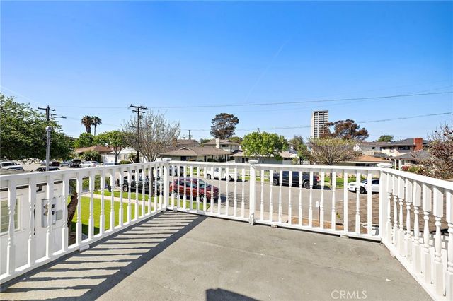 685 Center St., Costa Mesa, CA 92627