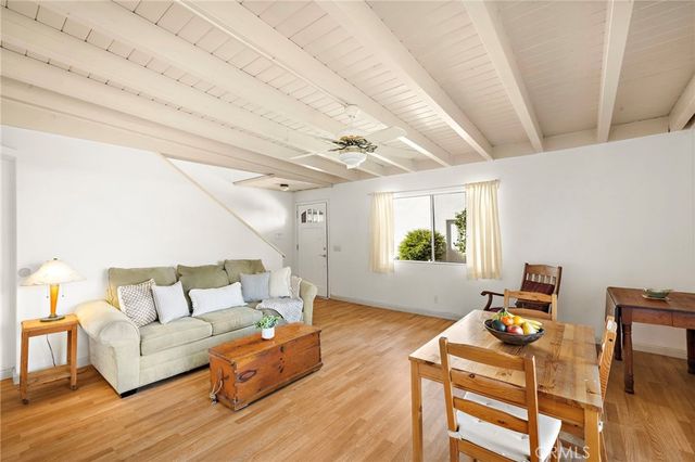 685 Center St., Costa Mesa, CA 92627