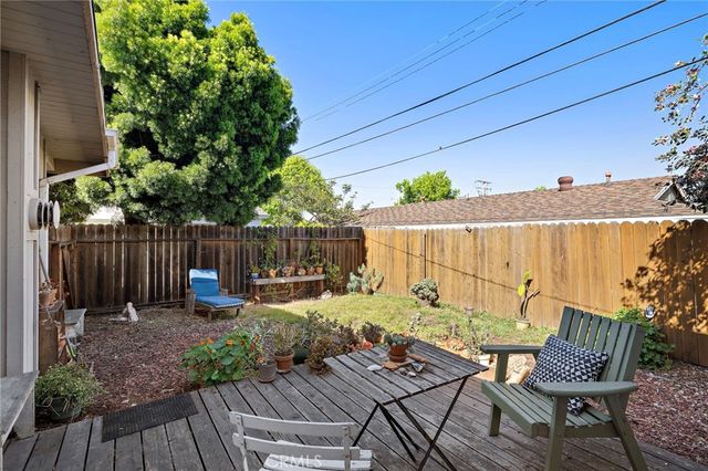 685 Center St., Costa Mesa, CA 92627