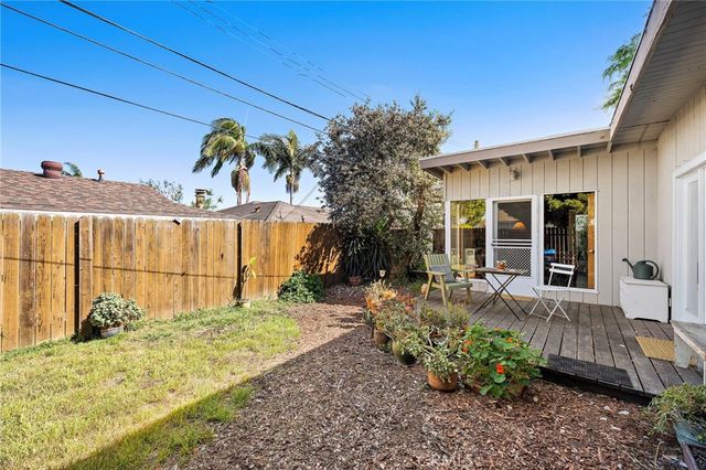 685 Center St., Costa Mesa, CA 92627