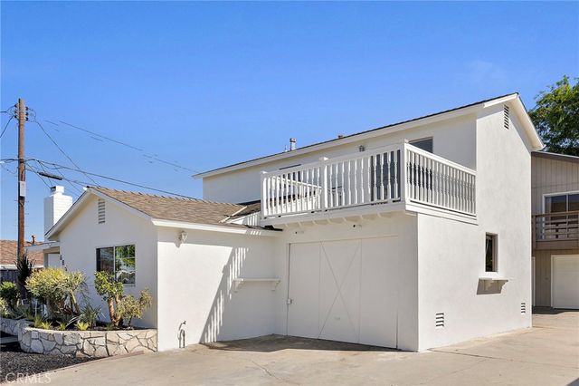 685 Center St., Costa Mesa, CA 92627