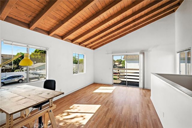 685 Center St., Costa Mesa, CA 92627