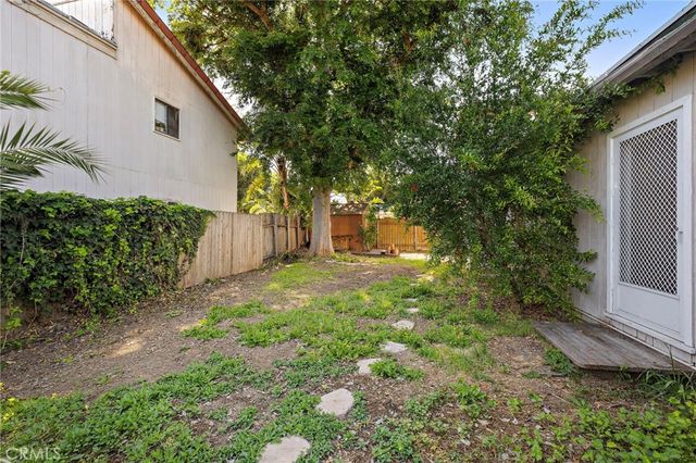 685 Center St., Costa Mesa, CA 92627