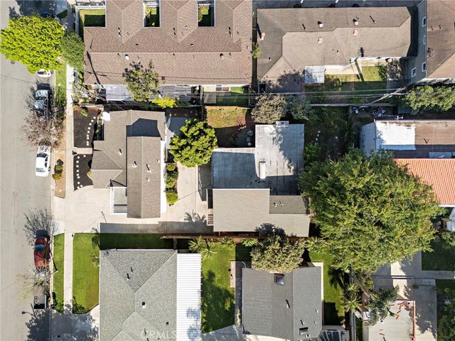685 Center St., Costa Mesa, CA 92627