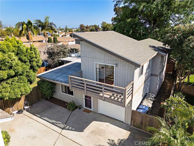 685 Center St., Costa Mesa, CA 92627