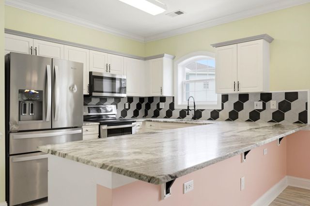 4139 Hibiscus Dr Unit 201, Little River, SC 29566