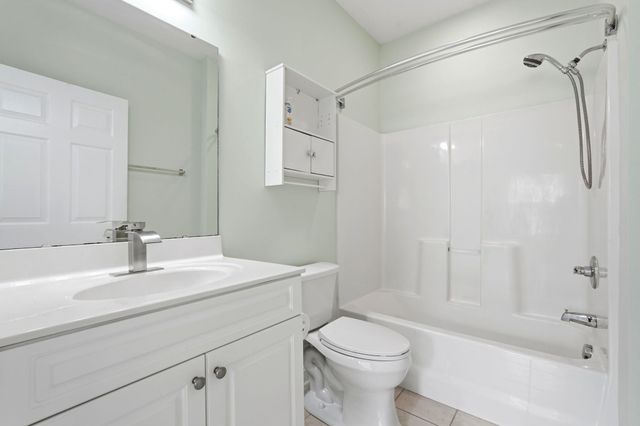 4139 Hibiscus Dr Unit 201, Little River, SC 29566