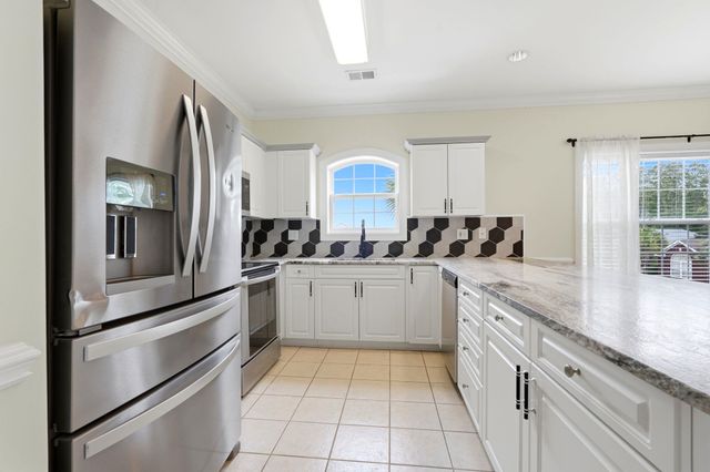 4139 Hibiscus Dr Unit 201, Little River, SC 29566