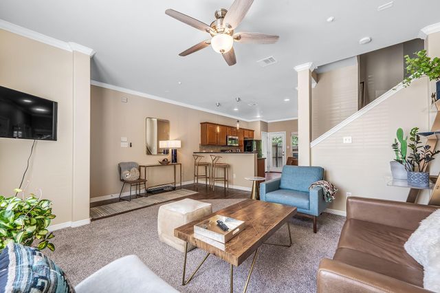 305 Holleman Drive E 1506, College Station, TX 77840