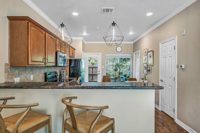 305 Holleman Drive E 1506, College Station, TX 77840