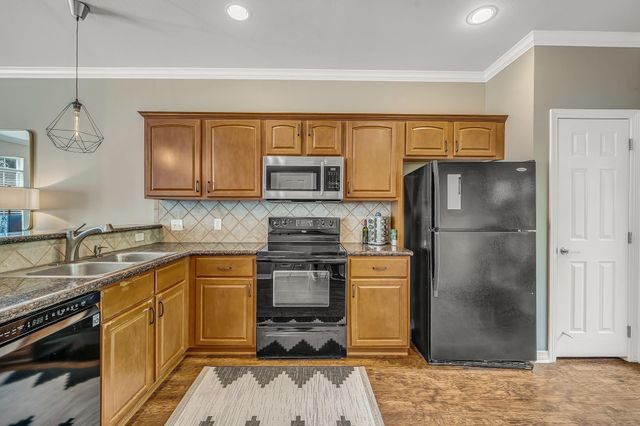 305 Holleman Drive E 1506, College Station, TX 77840