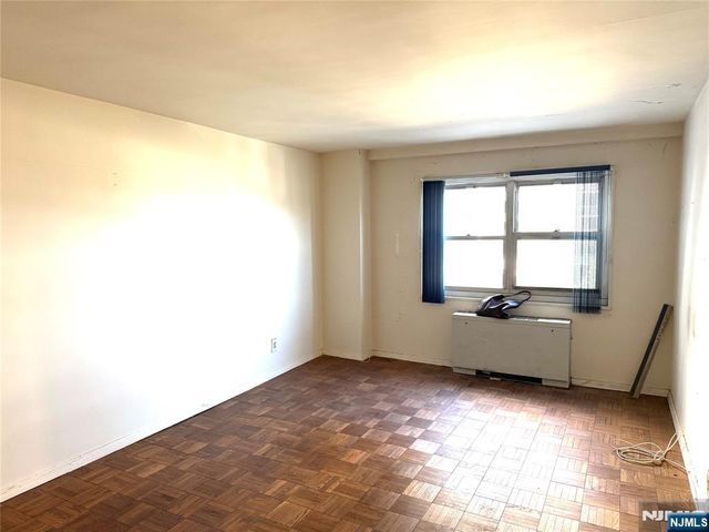 280 S Prospect Avenue 3N, Hackensack, NJ 07601