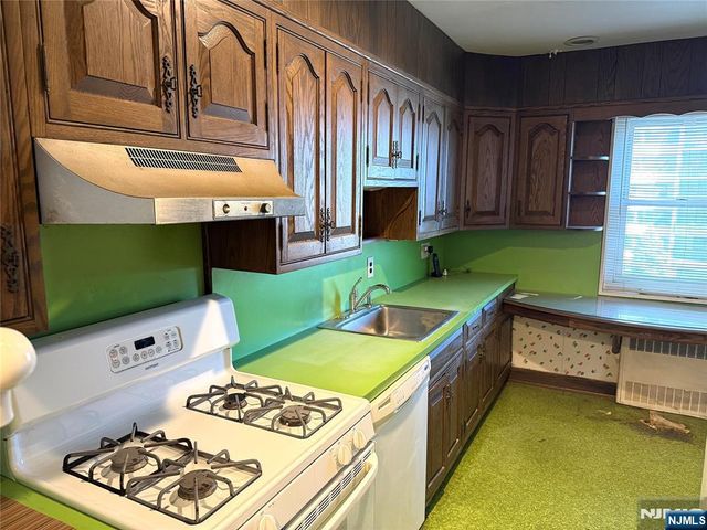 280 S Prospect Avenue 3N, Hackensack, NJ 07601