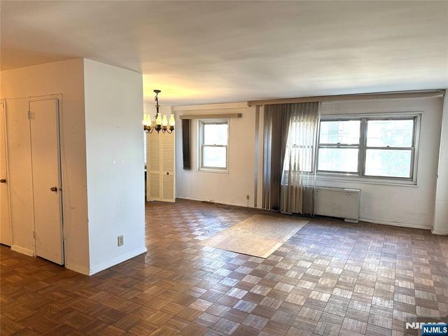 280 S Prospect Avenue 3N, Hackensack, NJ 07601