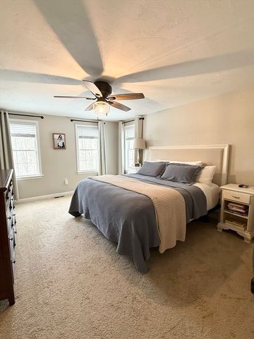 74 Fairview Park Road, Sturbridge, MA 01566