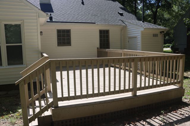 6209 River Landings Drive, Raleigh, NC 27604