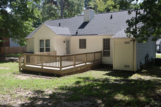 6209 River Landings Drive, Raleigh, NC 27604