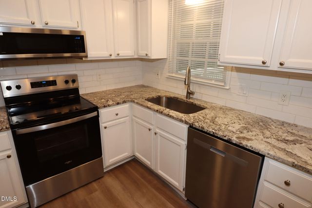 6209 River Landings Drive, Raleigh, NC 27604