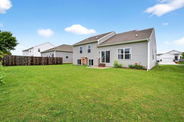 1200 Joshua Drive SE, Bondurant, IA 50035