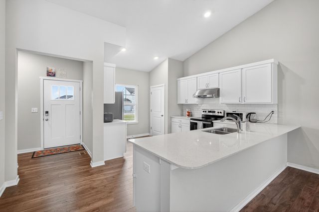 1200 Joshua Drive SE, Bondurant, IA 50035