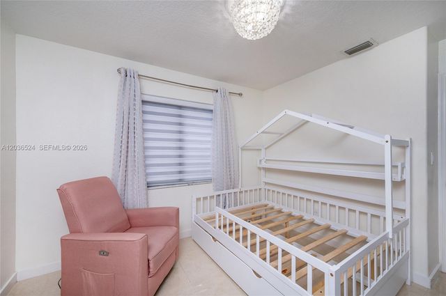 8724 NW 149th Ter, Miami Lakes, FL 33018