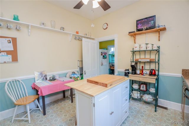 701 Conduit Rd, Colonial Heights, VA 23834