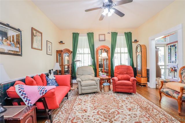 701 Conduit Rd, Colonial Heights, VA 23834