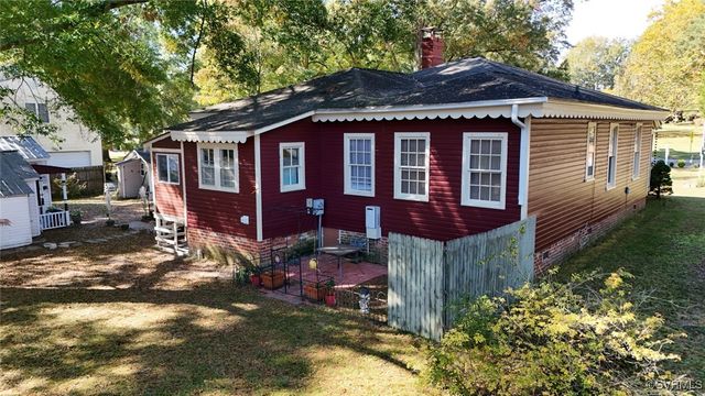 701 Conduit Rd, Colonial Heights, VA 23834