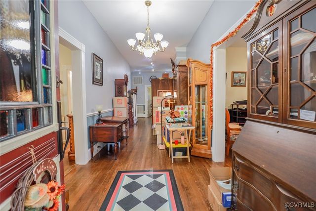 701 Conduit Rd, Colonial Heights, VA 23834