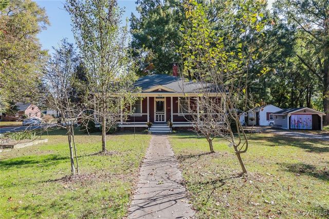 701 Conduit Rd, Colonial Heights, VA 23834
