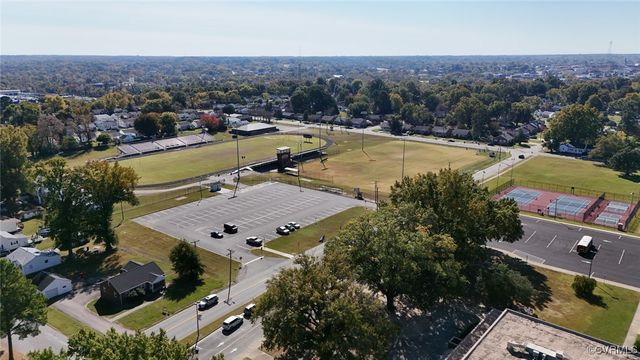 701 Conduit Rd, Colonial Heights, VA 23834