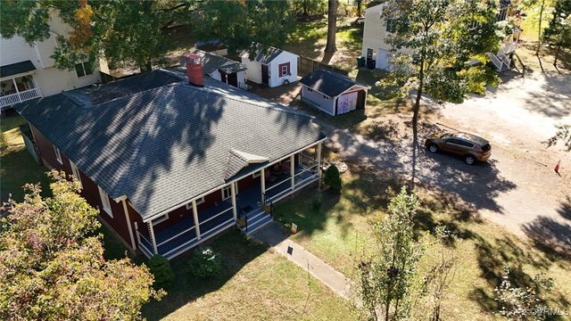 701 Conduit Rd, Colonial Heights, VA 23834