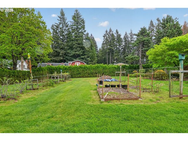 20222 S ATHENS Dr, Oregon City, OR 97045