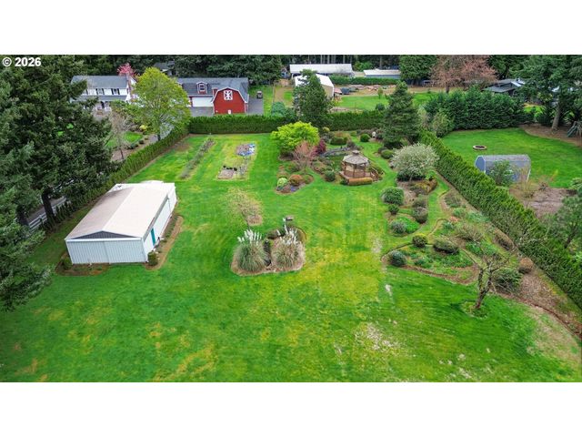 20222 S ATHENS Dr, Oregon City, OR 97045