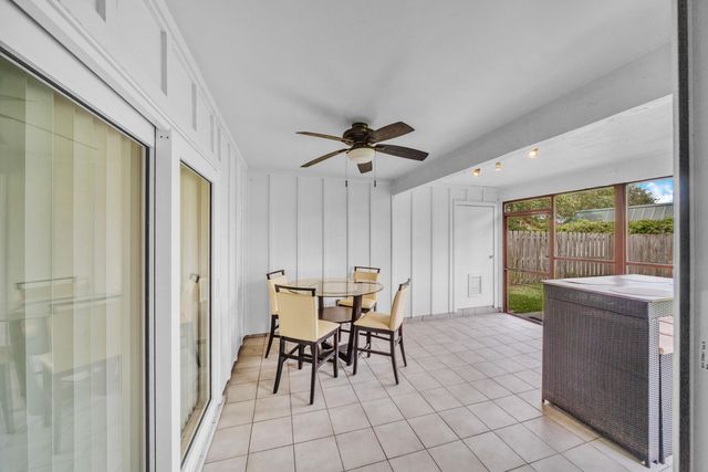 1350 Riverside Circle Unit 2, Wellington, FL 33414