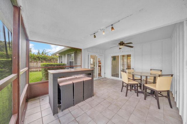 1350 Riverside Circle Unit 2, Wellington, FL 33414