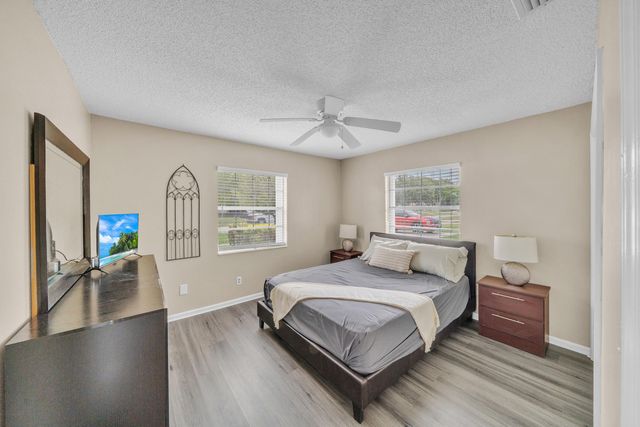 1350 Riverside Circle Unit 2, Wellington, FL 33414