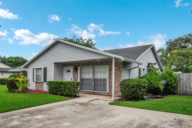 1350 Riverside Circle Unit 2, Wellington, FL 33414