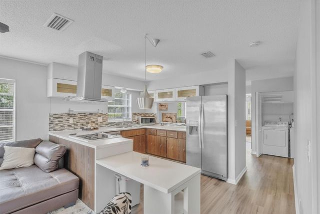 1350 Riverside Circle Unit 2, Wellington, FL 33414
