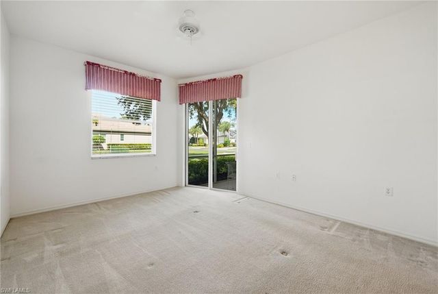 3485 Grand Cypress DR 102, Naples, FL 34119