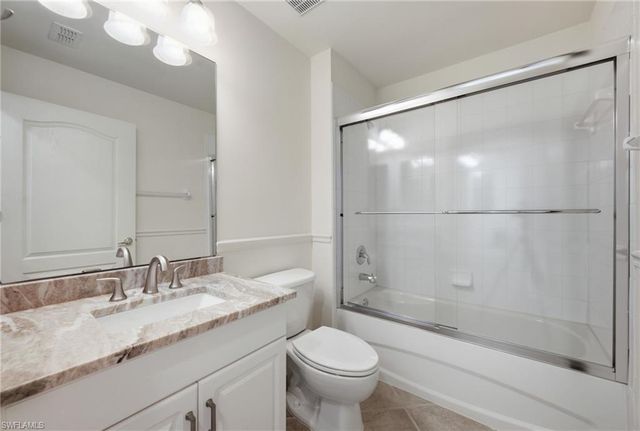 3485 Grand Cypress DR 102, Naples, FL 34119